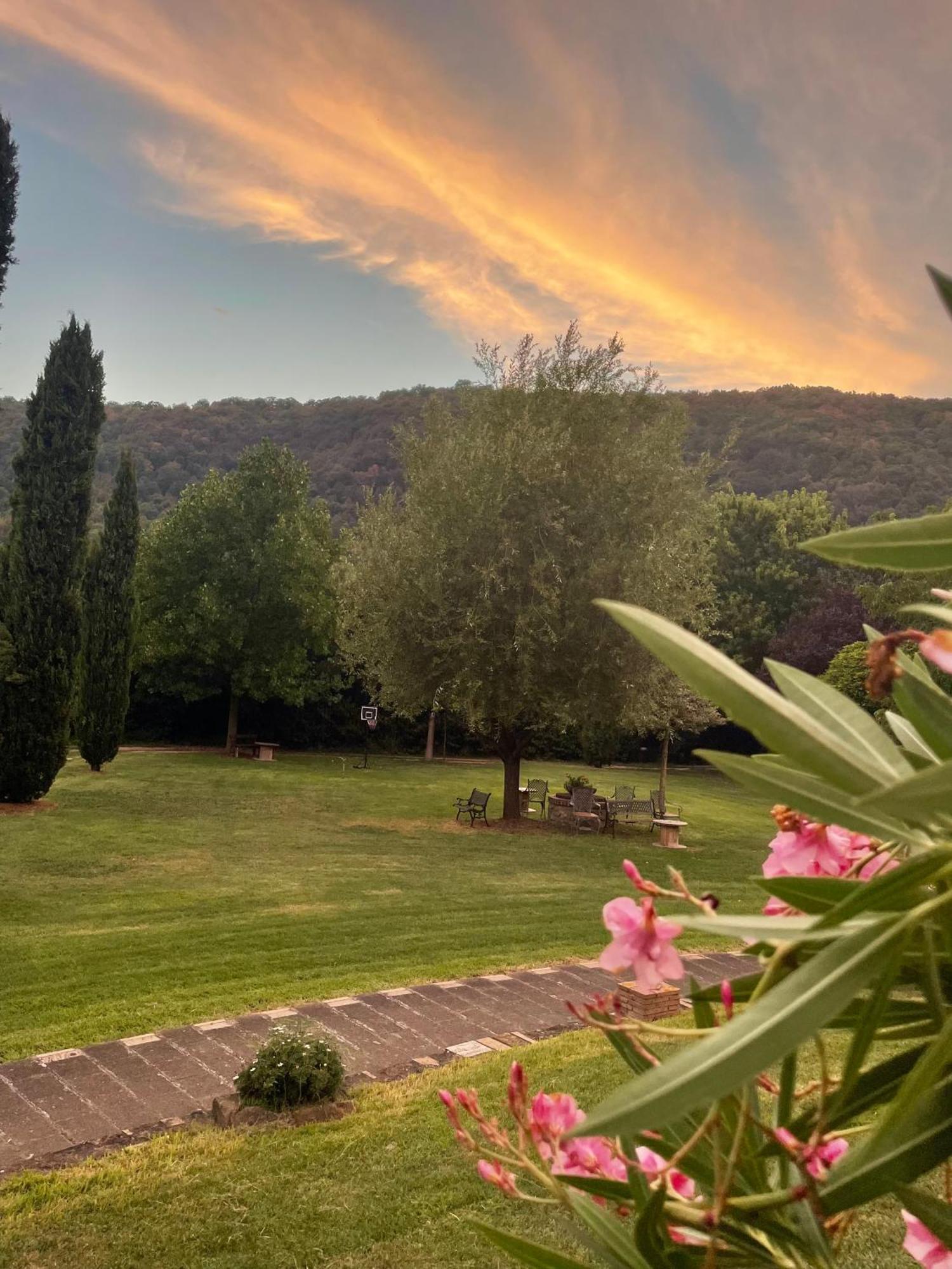 Agriturismo Le Grotte Nemi Buitenkant foto
