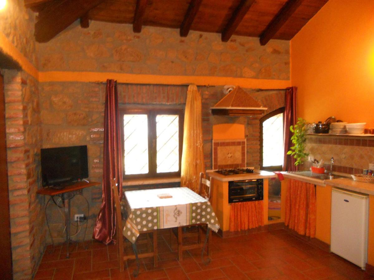 Agriturismo Le Grotte Nemi Buitenkant foto